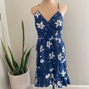 Hawaiian Floral Ruffle Hem Dress Medium